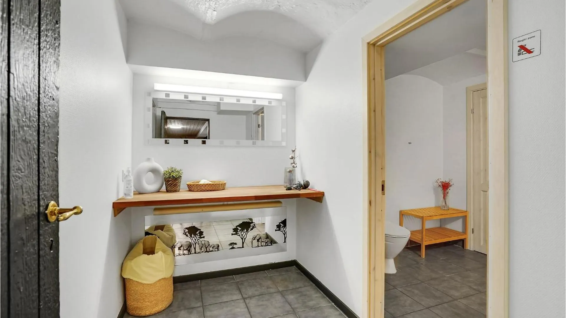 Gorgeous Apartment In Esbjerg V With Wifi